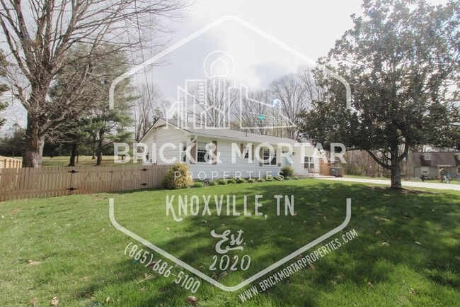 Building Photo - 1416 Myart Ln