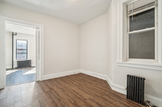 Building Photo - 515 Palisade Ave