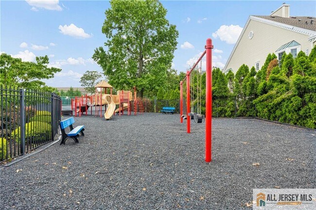 Building Photo - 417 Northam Dr