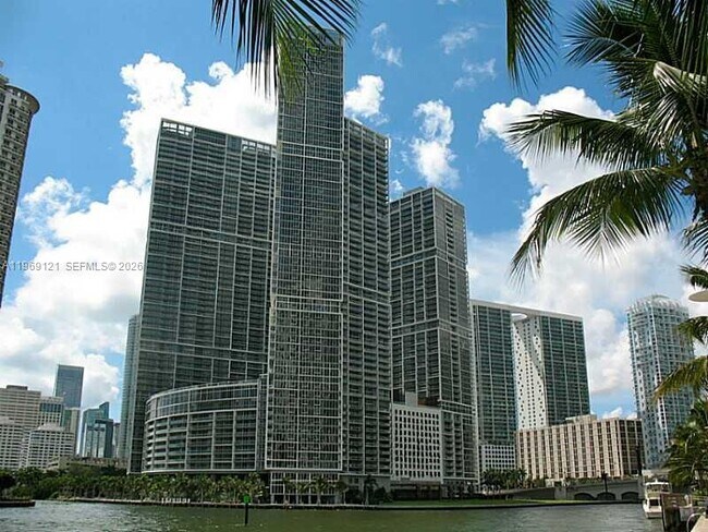 Foto del edificio - 485 Brickell Ave