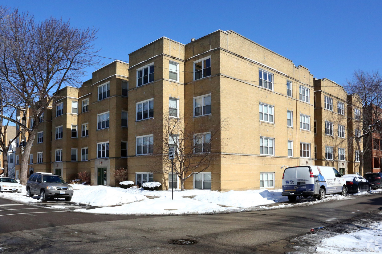 Primary Photo - Park Place Condominiums