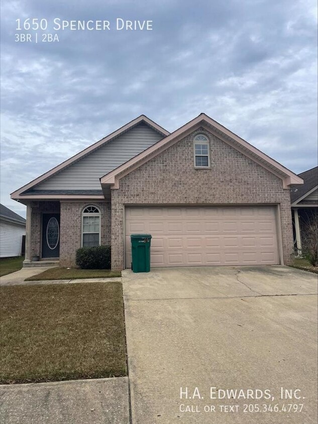 1650 Spencer Dr, Tuscaloosa, AL 35405 House Rental in Tuscaloosa, AL