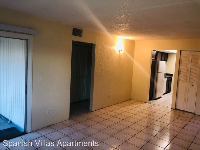 Foto del edificio - 1648 S Palmetto Ave