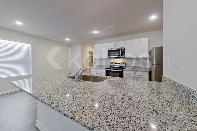 Foto del edificio - 329 Ironwood Ct