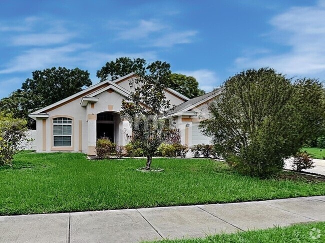 Building Photo - 2808 Berkshire Cir
