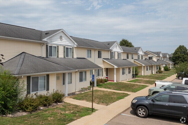Foto del edificio - Berry Bush Village