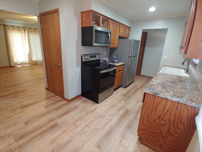 Foto del edificio - 3520 Sunny Hill Dr