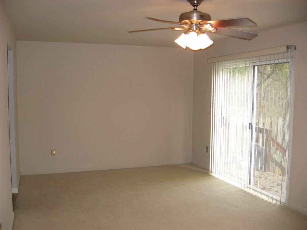 Building Photo - Remington home for rent