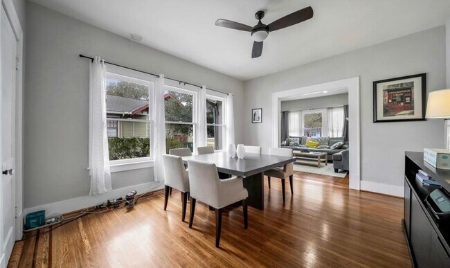 Foto del edificio - 4614 Park Dr