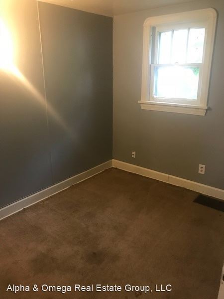 Foto del edificio - 3 br, 1 bath House - 23 Chilton