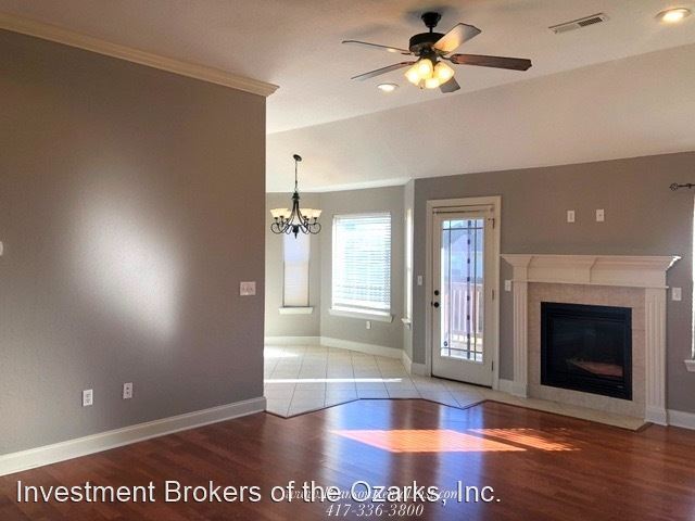 Primary Photo - 3 br, 2 bath House - 145 Solomon Cir.