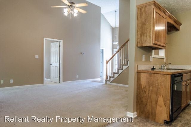 Foto del edificio - 3 br, 2 bath House - 3745 Kendra Court North