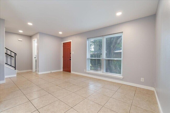 Foto del edificio - 1703 Coronado Hills Dr