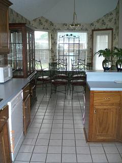 Foto del edificio - 9300 Buttonwood Ave