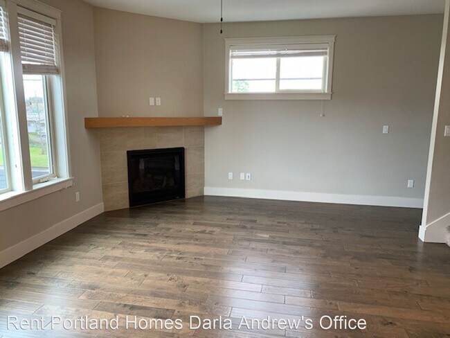 Foto del edificio - 4 br, 3 bath House - 2105 NW 163rd Terrace