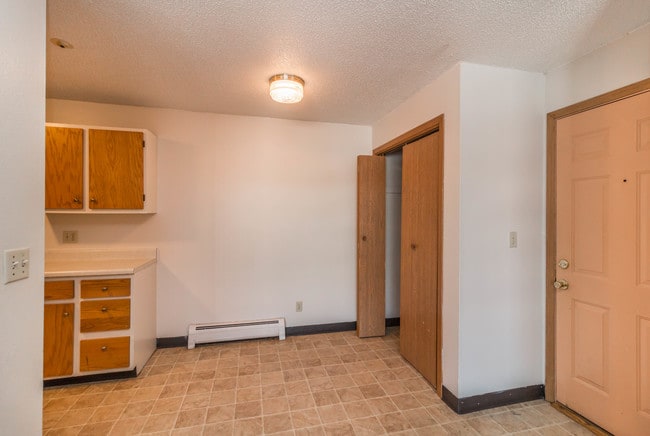 Foto del edificio - Town Estates Apartments
