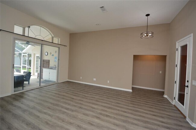 Foto del edificio - 18 Wellwater Dr