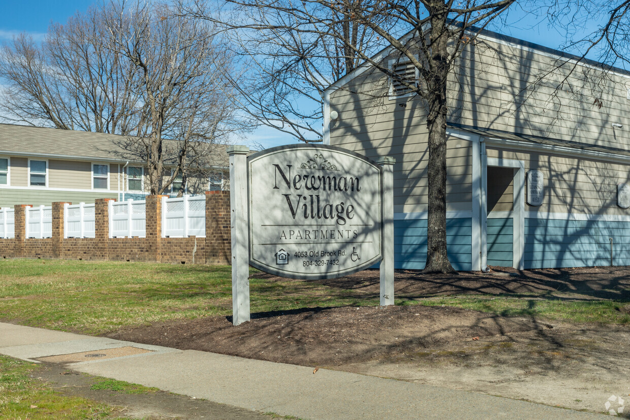 Foto del edificio - Newman Village Apartments