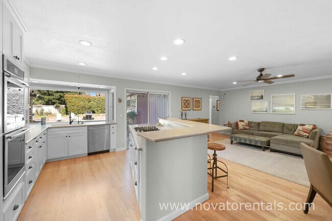 Foto del edificio - 17 Mosswood Ct