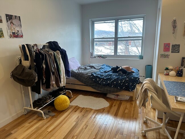 Espace chambre - 1225 Rue Gilford