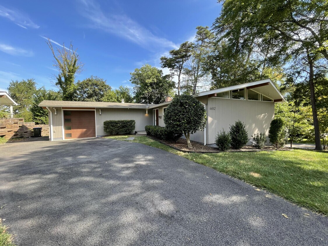6652 Chilton Ct, McLean, VA 22101 House Rental in McLean, VA