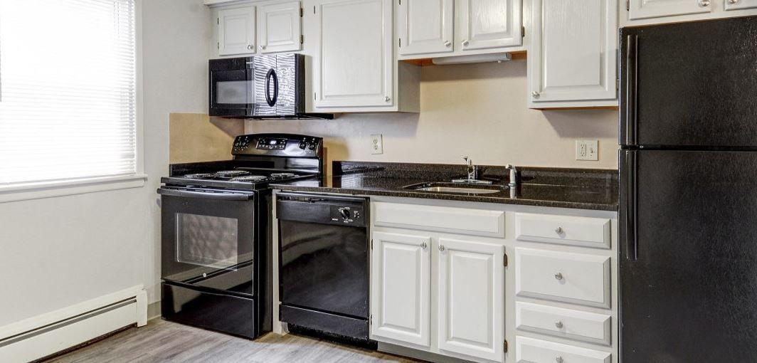 Tanglewood Village Apartments in West Warwick, RI