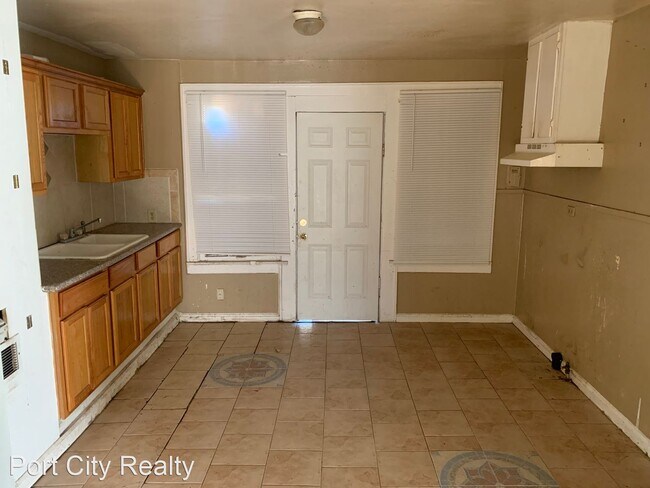 Foto del edificio - 3 br, 2 bath House - 2506 Malcolm