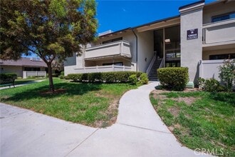 Building Photo - 13624 La Jolla Cir