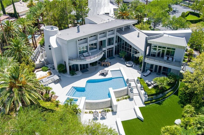 Foto del edificio - 1108 Pine Island Ct