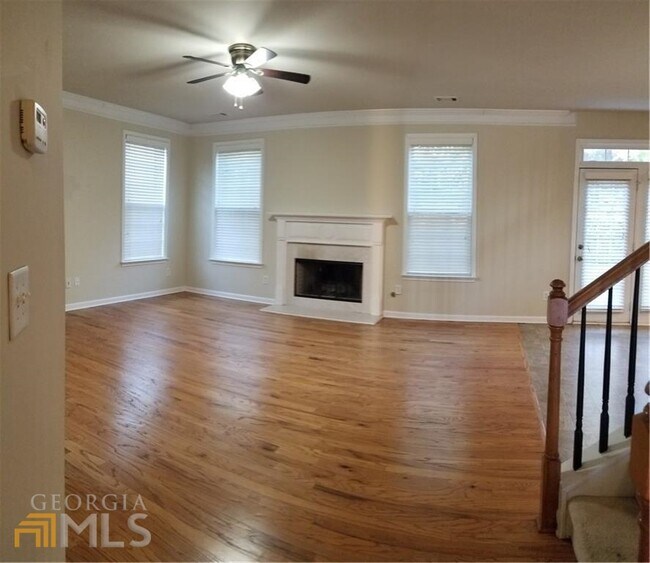 Foto del edificio - 292 Rutlidge Park Ln