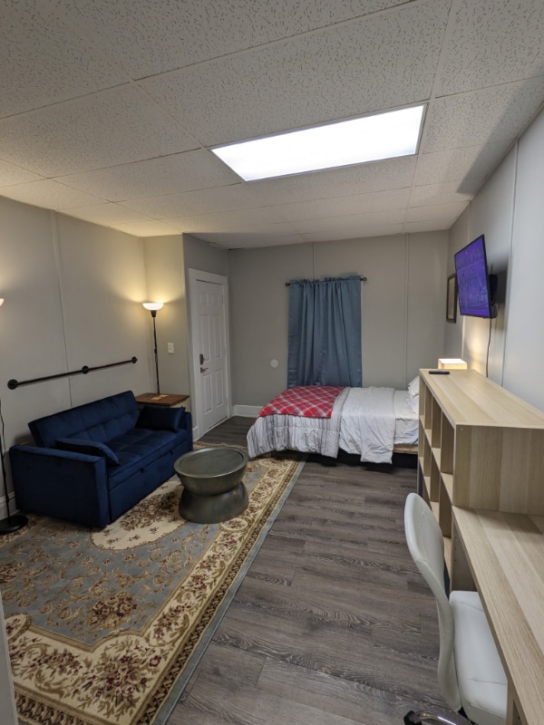 Building Photo - 1344 S Belmont Ave