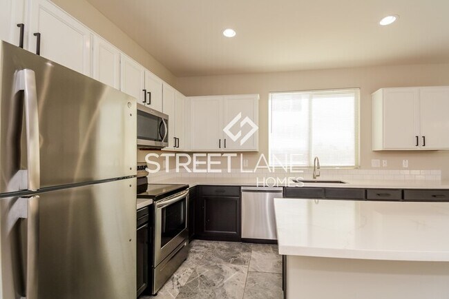 Foto del edificio - Charming 4 Bedroom in Avondale!