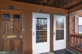 Building Photo - 902 Garnet Dr