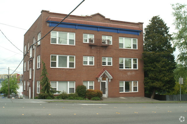 Building Photo - The Belmont Apartments