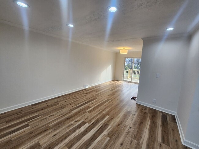 Building Photo - Newly updated 3 bedroom 1.5 bath home for rent with partial finished basement with additional bed...