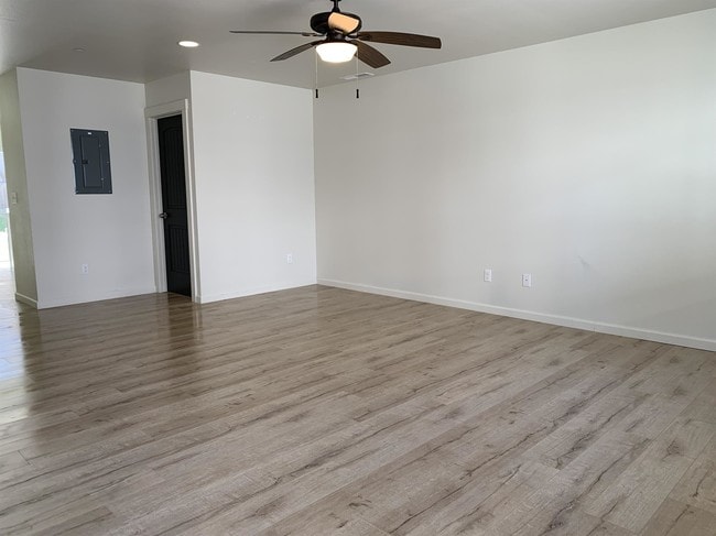 Building Photo - 1220 Ivy St