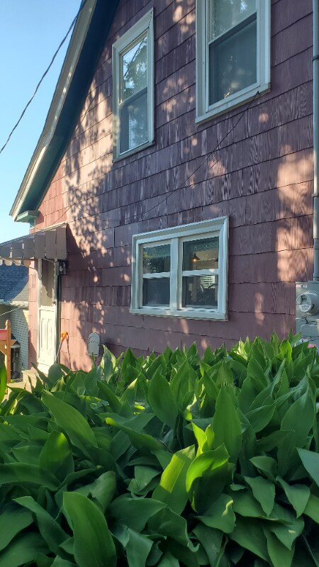 Primary Photo - 21R Acre St