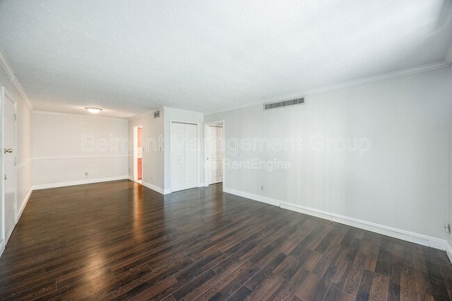 Photo - 375 Wymore Rd Apartment