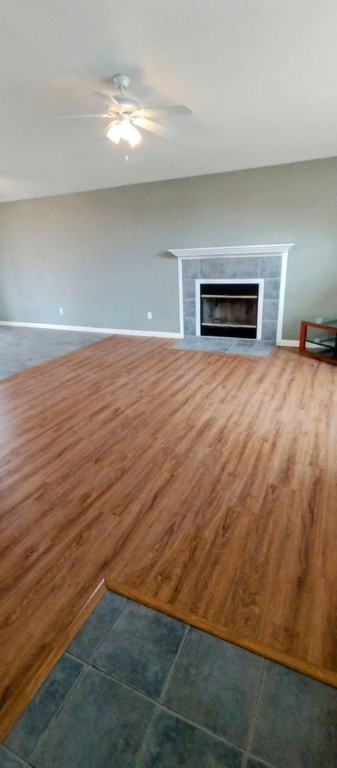 Building Photo - A 3 Bedroom 2 Bath Home in Indian Cover Ne...