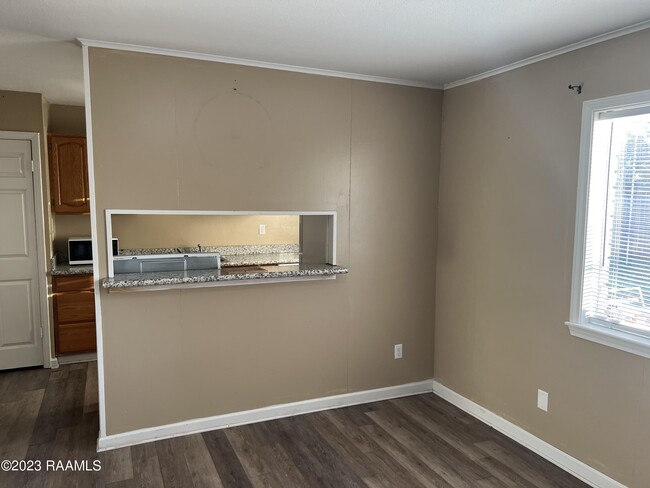 Building Photo - 306 Guidry Rd