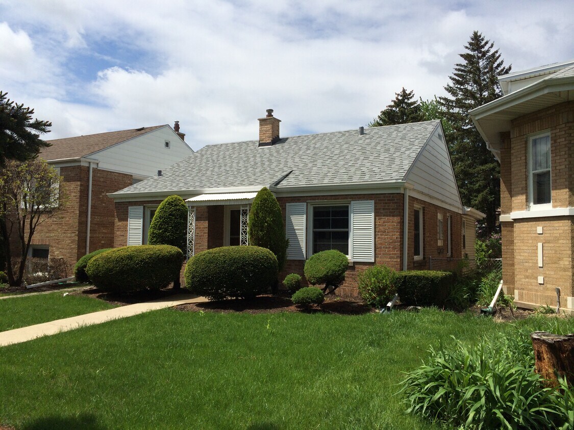 2622 N West St, River Grove, IL 60171 House Rental in River Grove, IL