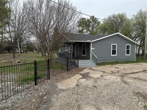 Building Photo - 11669 Co Rd 563