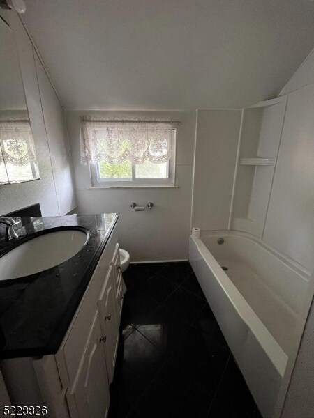 Foto del edificio - 15 Lawnwood Ave