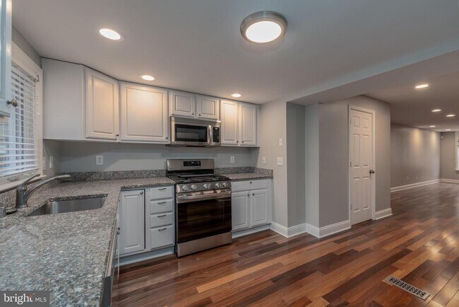 Foto del edificio - 915 S Bouldin St