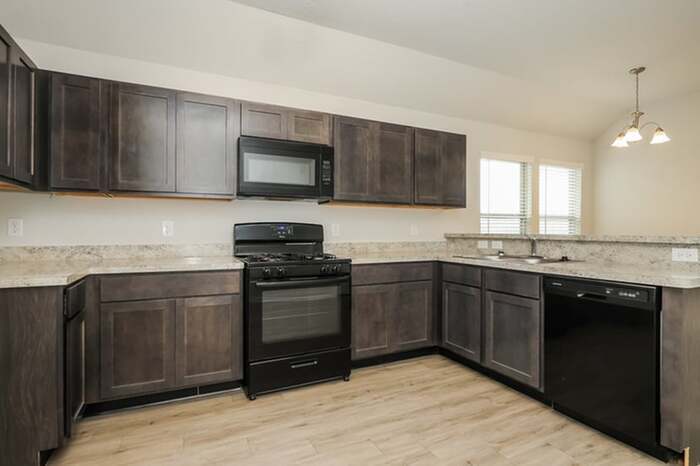 Foto principal - 5215 Blue Ranch