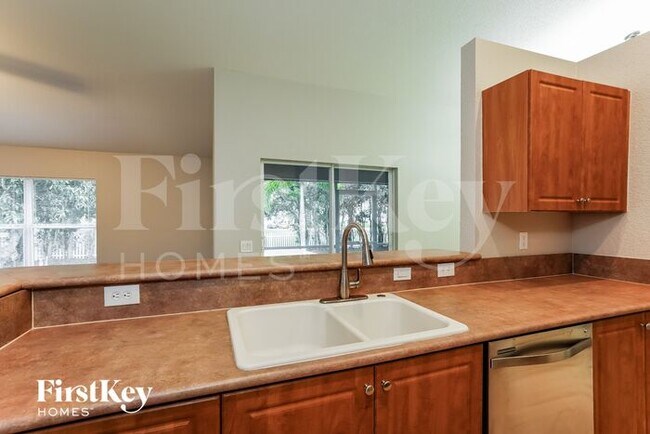 Foto del edificio - 2508 Northwest 7th Street