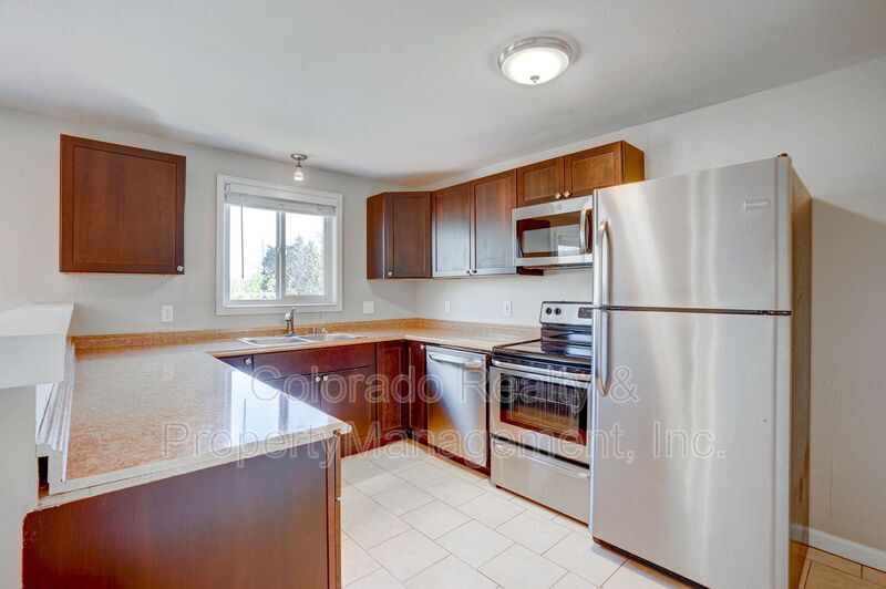 1570 Simms St, Lakewood, CO 80215 Condo for Rent in Lakewood, CO