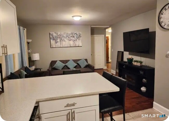 Building Photo - 183 Harlem Ave