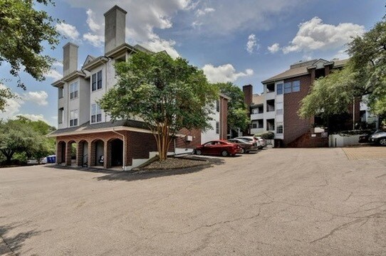 Foto del edificio - 700 S 1st St