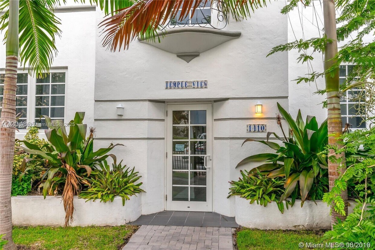 Foto principal - 1410 Euclid Ave